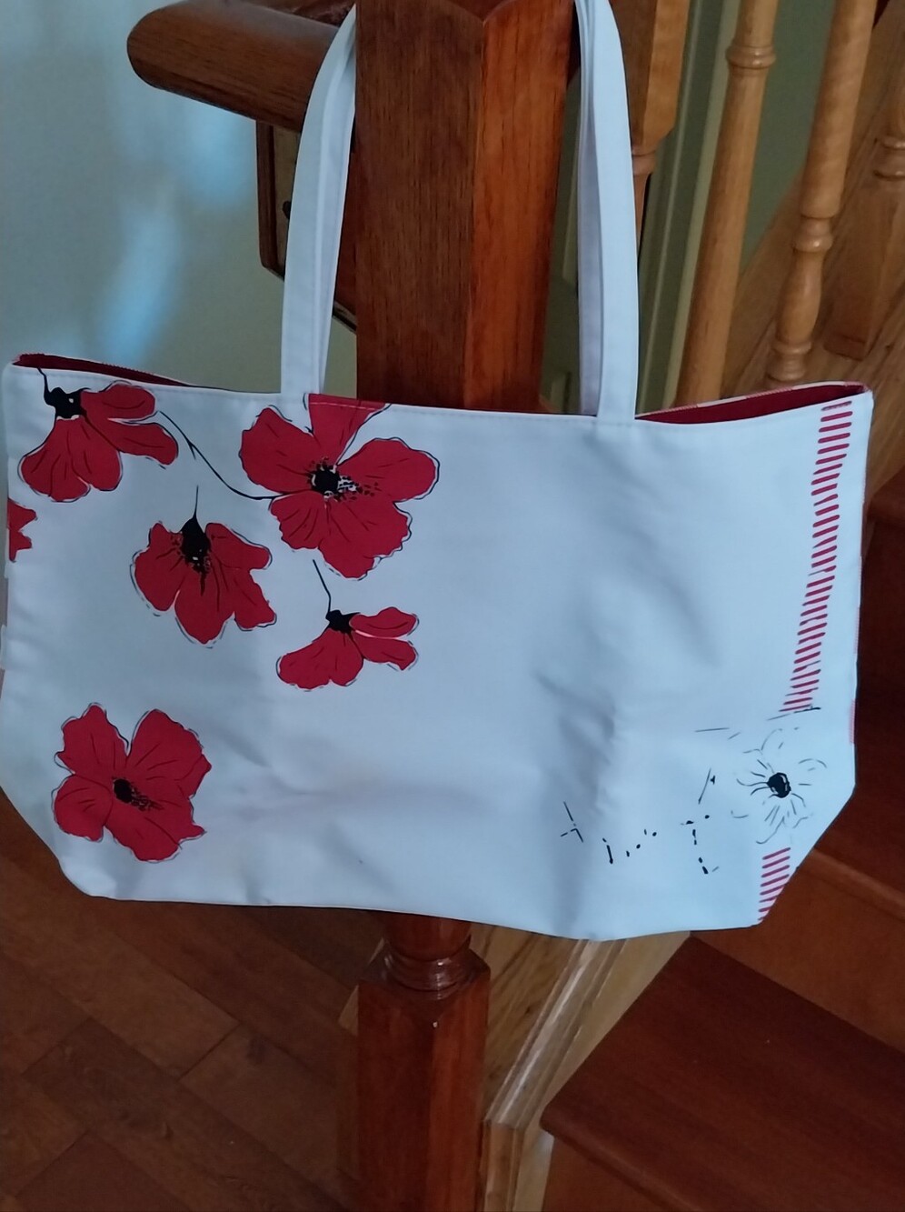 Brand New White Tote Bag with Red Floral Print - Women's Beach & Everyday Bag - Picture 5 of 7